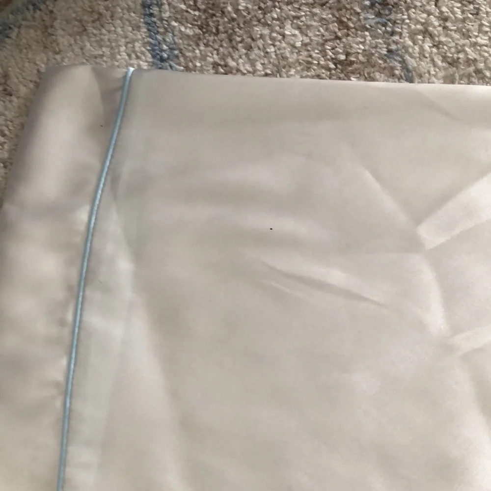 Bride Robe - Picture 8 of 9